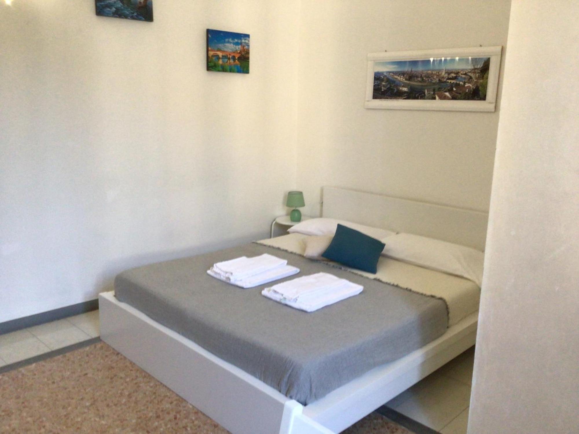A Due Passi Da Giulietta-Casa Montecchi Verona Exteriér fotografie